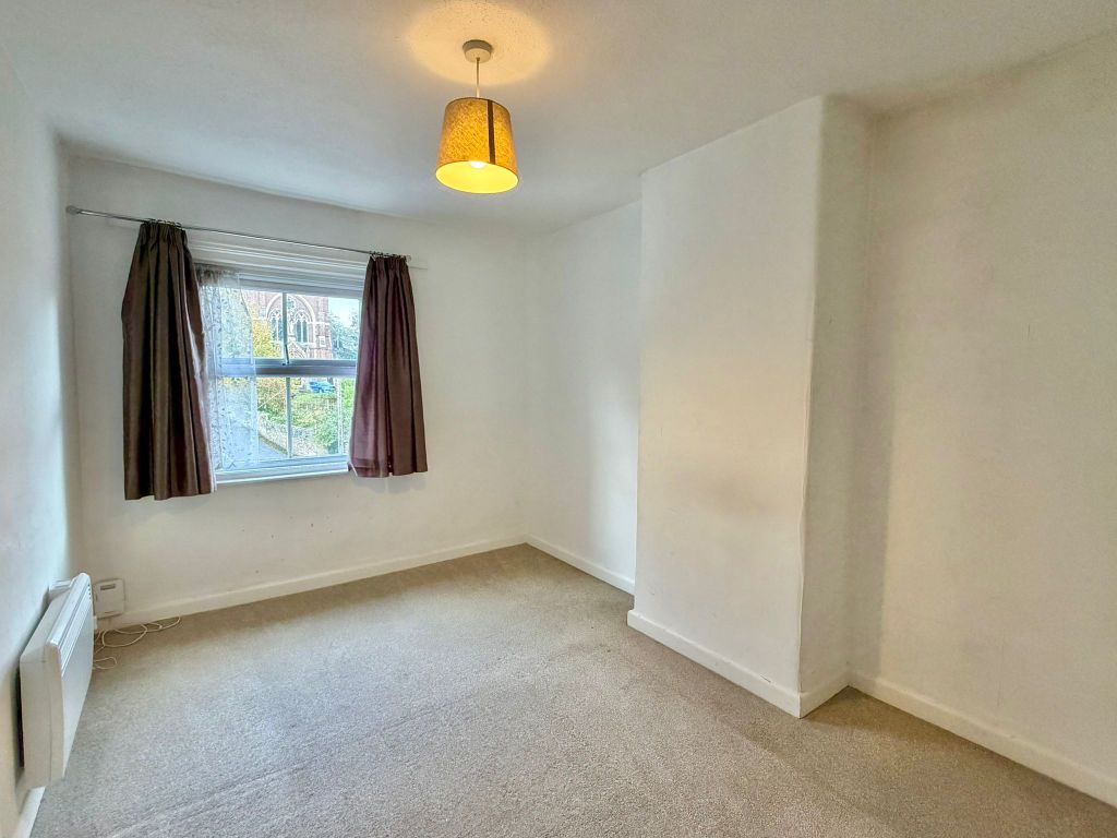 Property photo 2 of 6 774F336E-1Dbb-4E77-B2Dd-Cde1Bd67Dd88