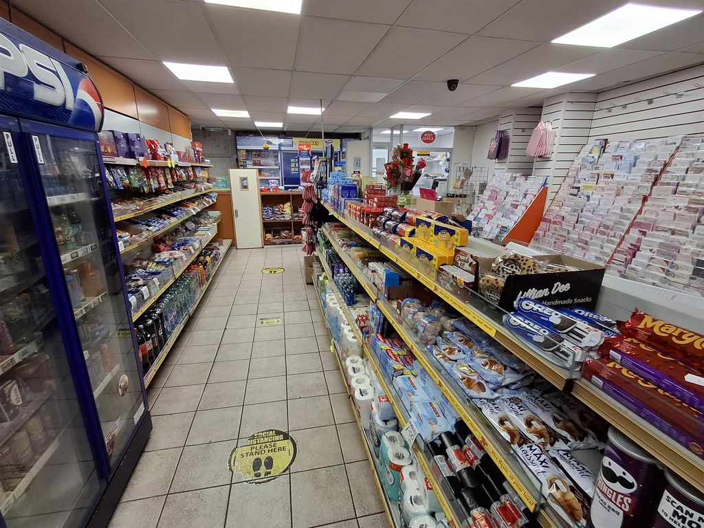 Property photo 3 of 8 Photo 2