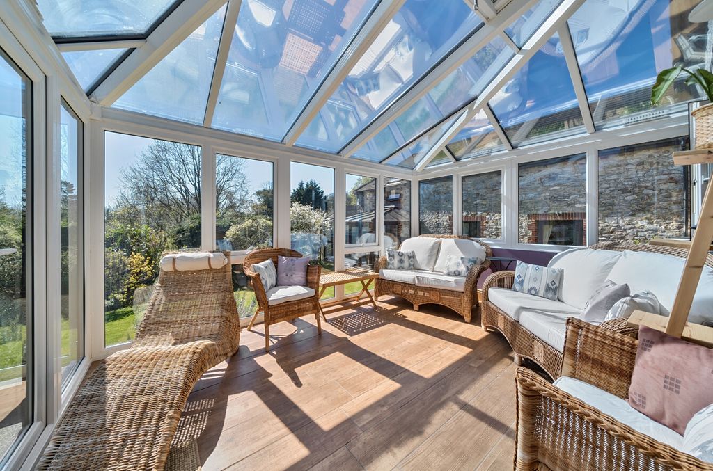 Property photo 3 of 21 3 - Conservatory 1
