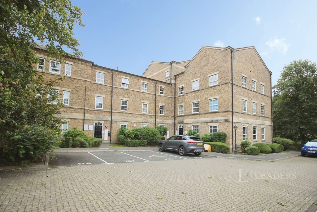 Property photo 2 of 21 Pbox-Img.Jpg