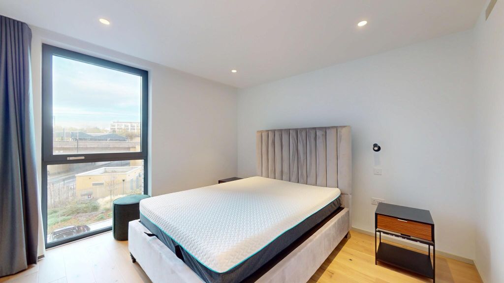 Property photo 3 of 26 Bedroom