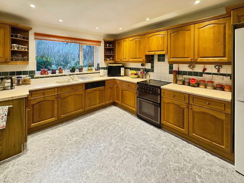 Property photo 2 of 19 Photo 14