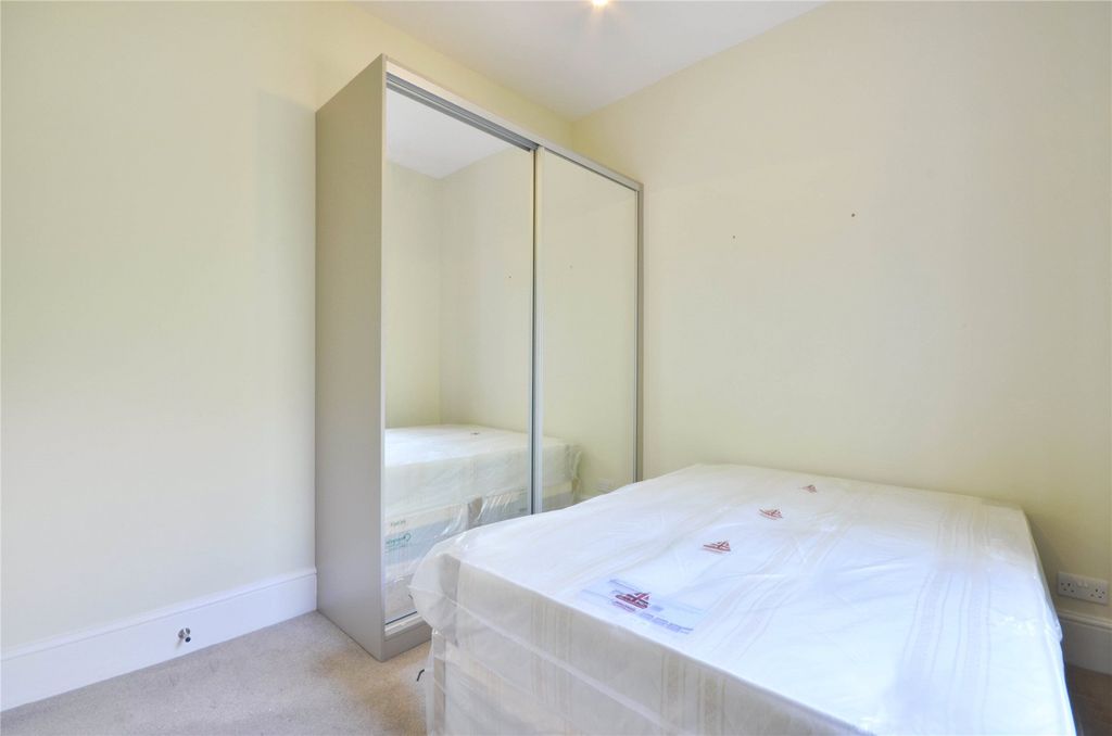 Property photo 3 of 10 Picture No. 29