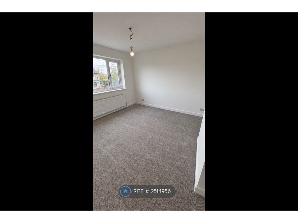 Property photo 3 of 3