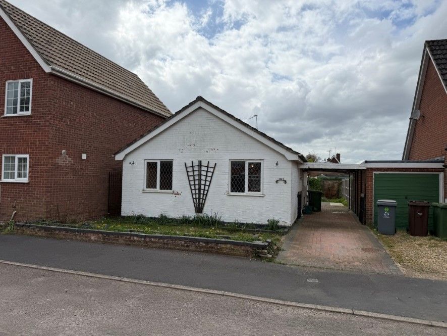 Property photo 1 of 18