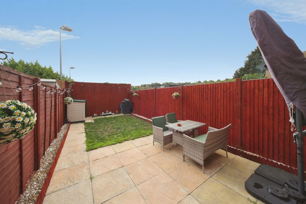 Property photo 3 of 14