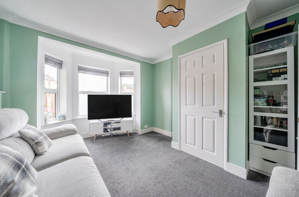 Property photo 3 of 10 1468522-19-6A19d7...