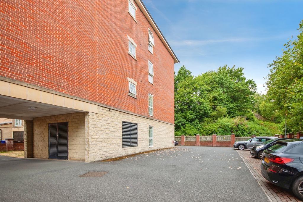 Property photo 2 of 13 Pbox-Img.Jpg