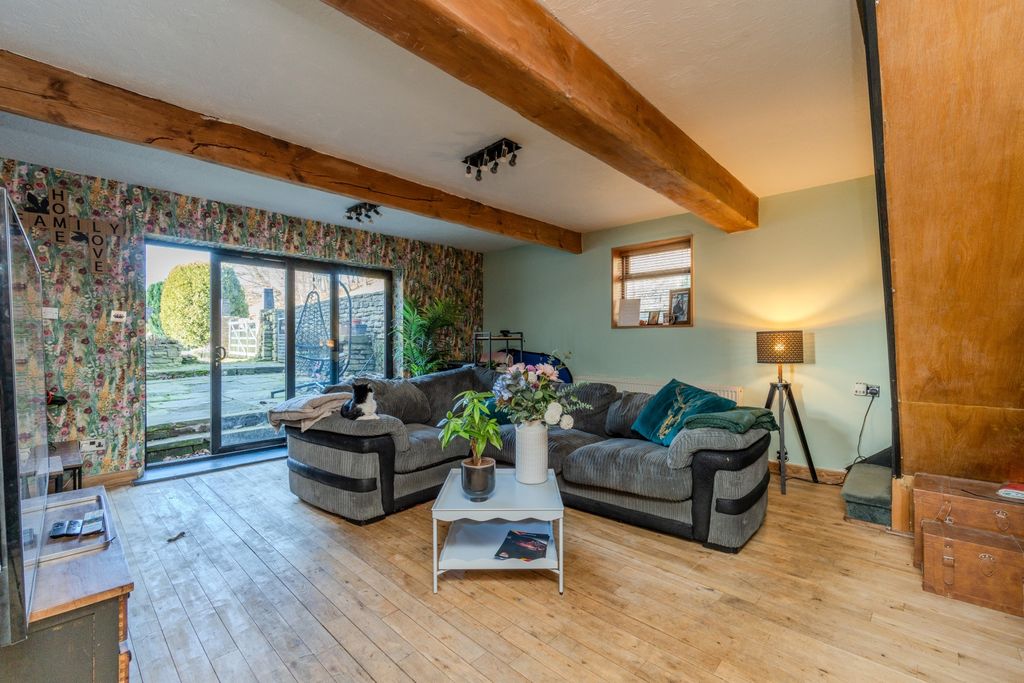 Property photo 2 of 17 Image 1