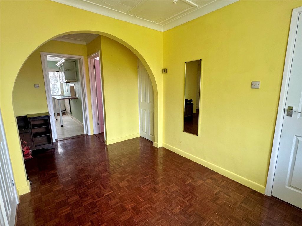 Property photo 3 of 14 Picture No. 27