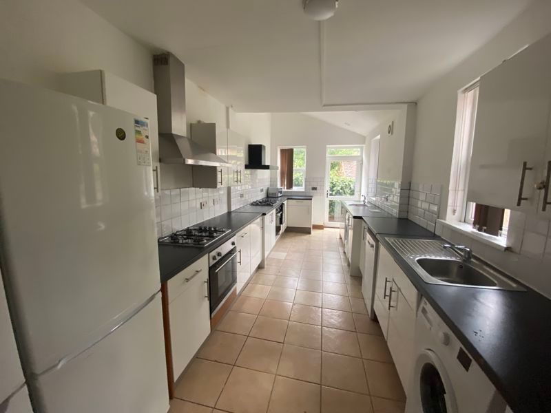 Property photo 2 of 17 Photo 17