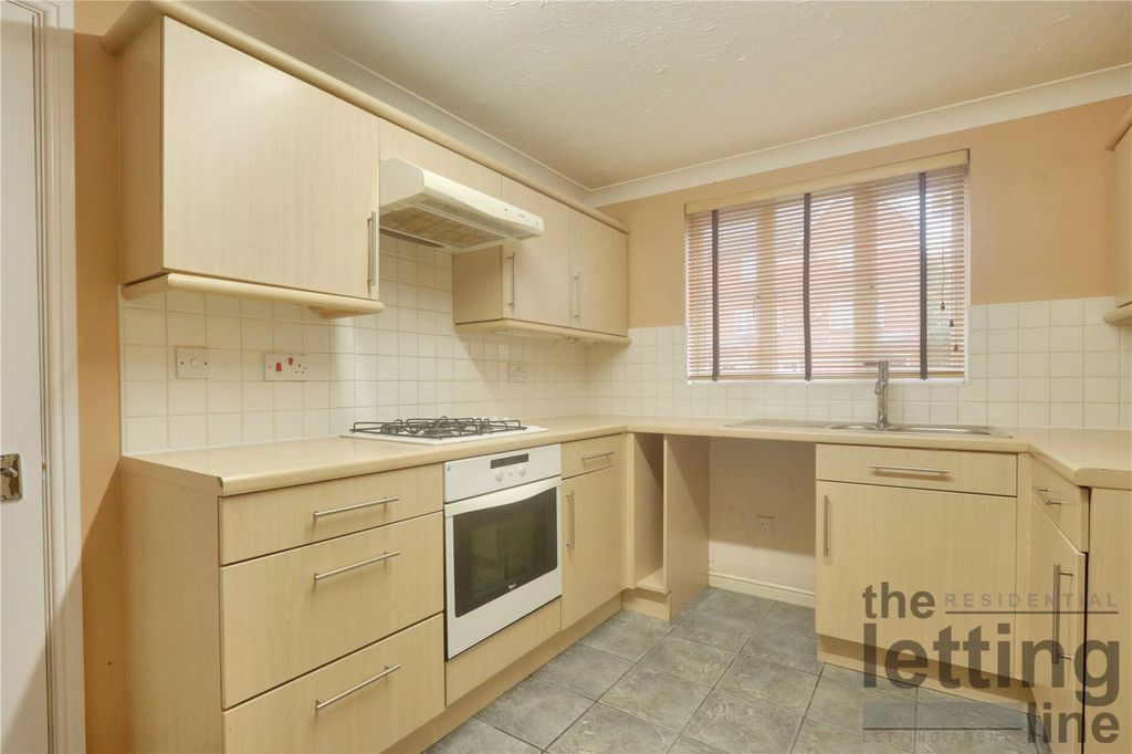 Property photo 3 of 18 Picture No. 23