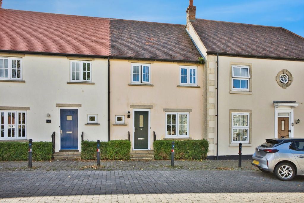 Property photo 1 of 14 Photo