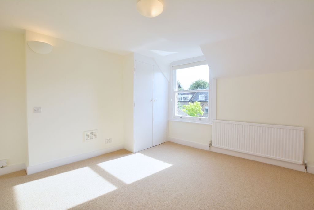 Property photo 3 of 9