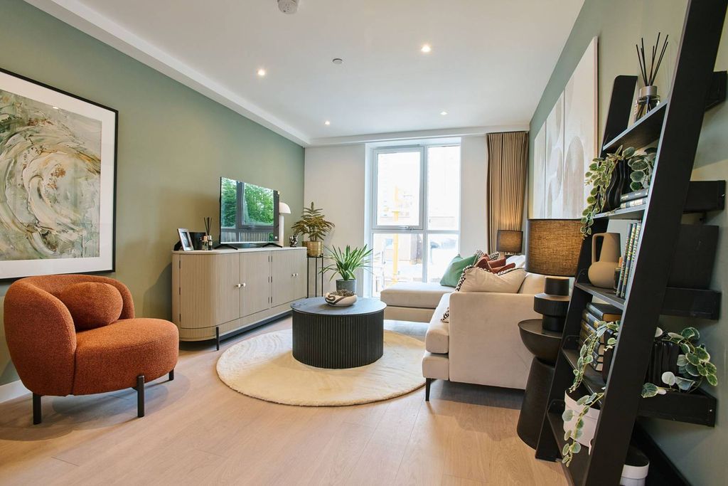 Property photo 2 of 26