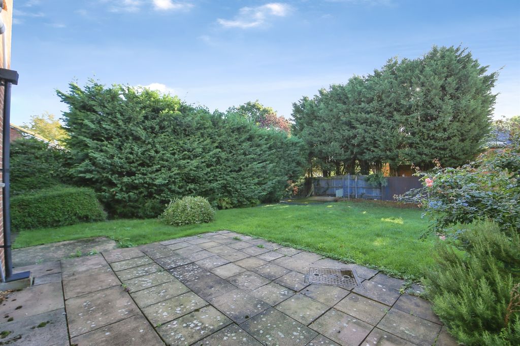 Property photo 2 of 14