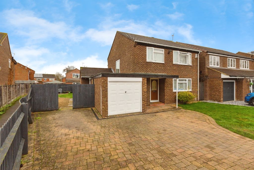 Property photo 1 of 27