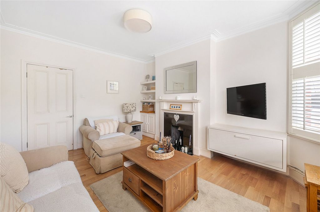 Property photo 2 of 10 Picture No. 05