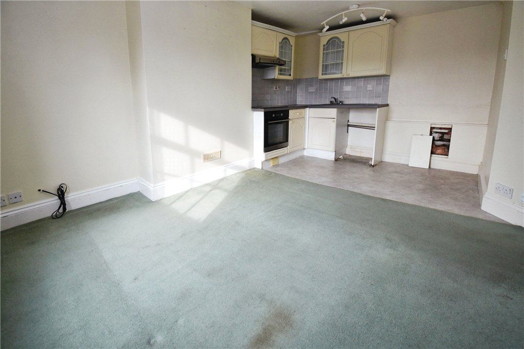 Property photo 3 of 10 Picture No. 12
