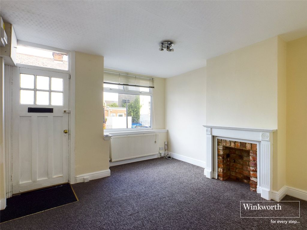 Property photo 3 of 12 Picture No. 14