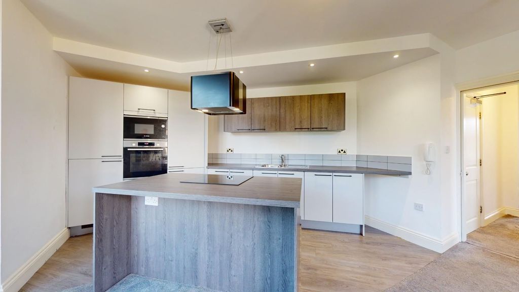 Property photo 2 of 14 105-Bradford-Road-10032023_123915.Jpg