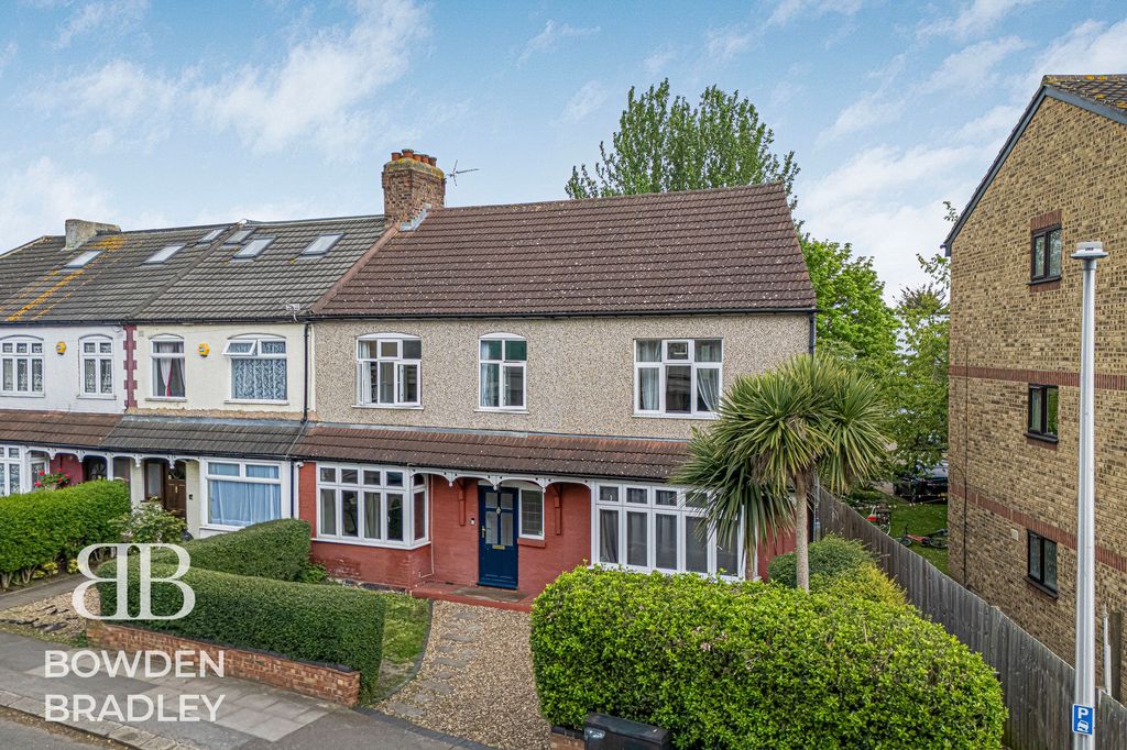 Property photo 1 of 14