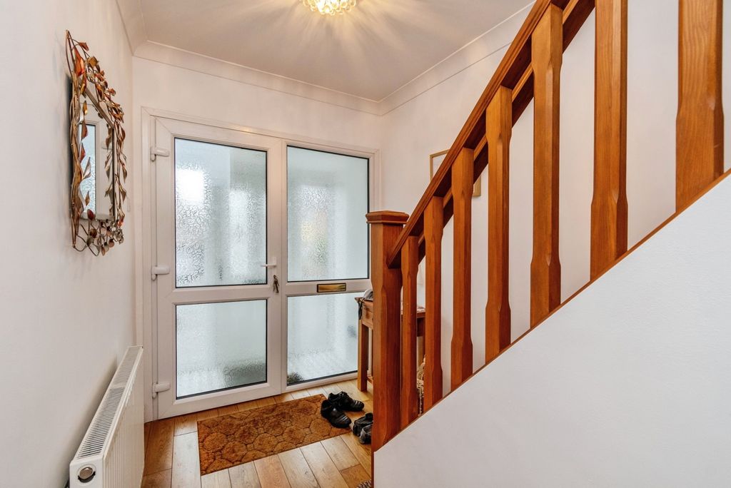 Property photo 3 of 20 Pbox-Img.Jpg