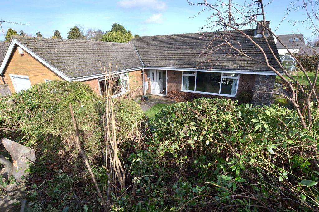 Property photo 3 of 23