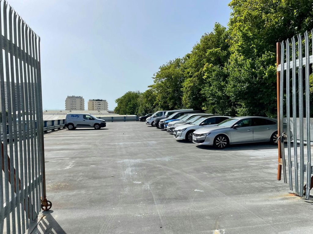 Property photo 2 of 4 25.Jpg