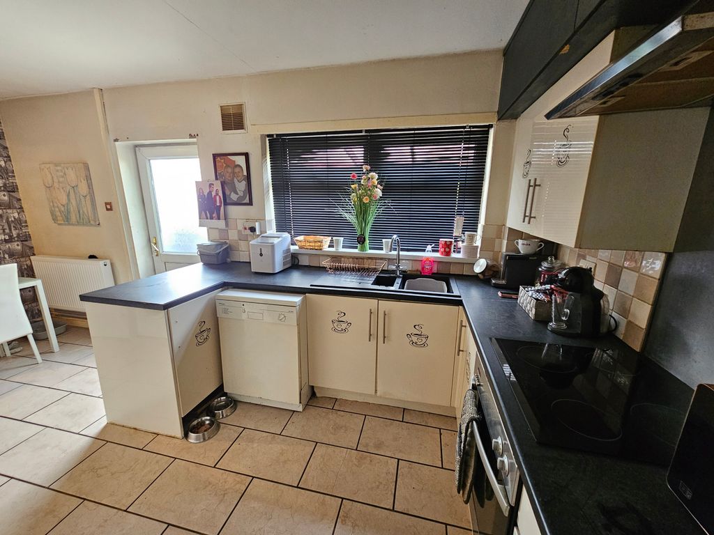 Additional image 8 of 3 bed end terrace house for saleClifton Close, Heywood OL10