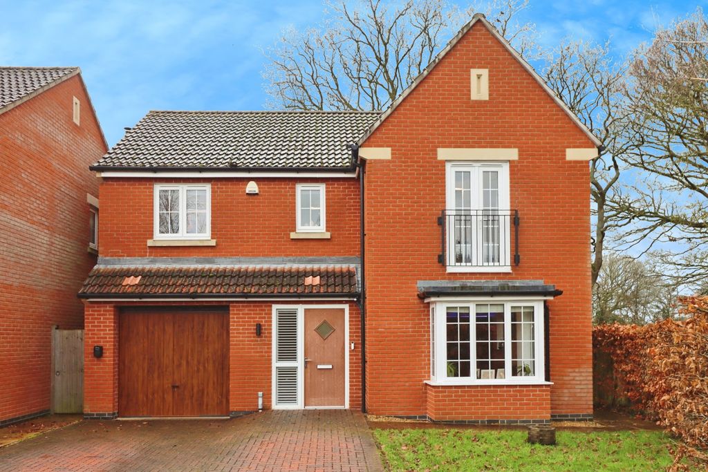 Property photo 1 of 20 Front