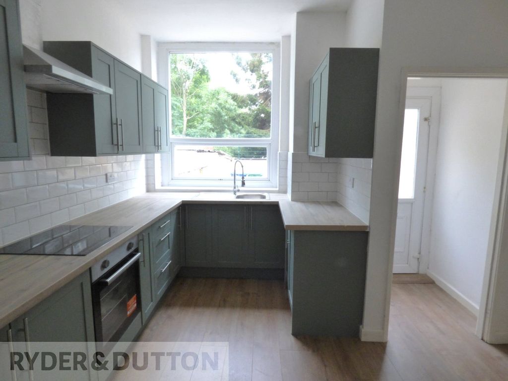 Property photo 3 of 19 Kitchen Diner