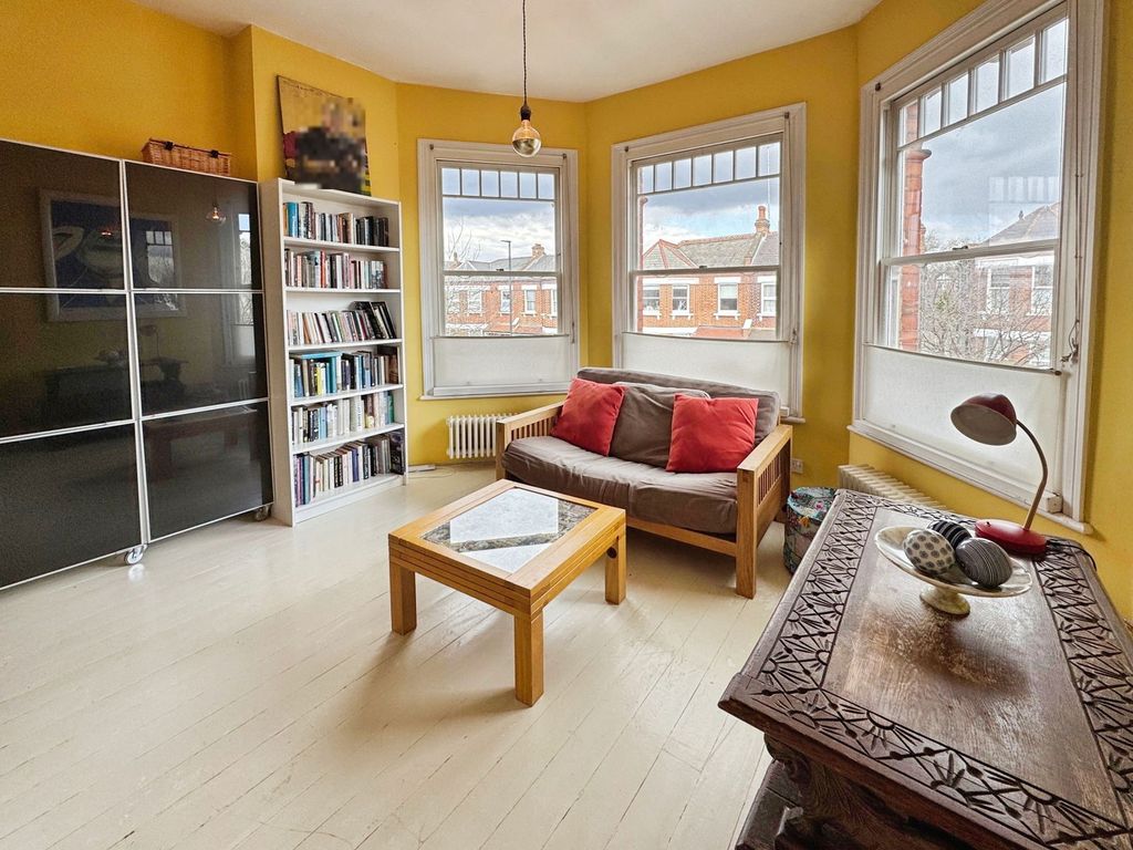 Property photo 1 of 8