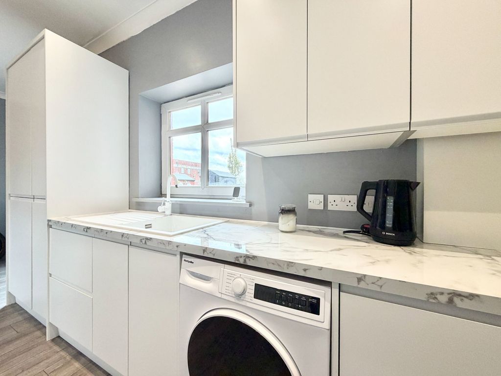 Additional image 4 of 2 bed terraced house for saleBroadside Court, Denny FK6