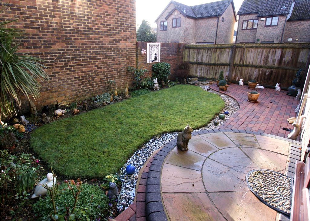 Property photo 3 of 9 Picture No. 11
