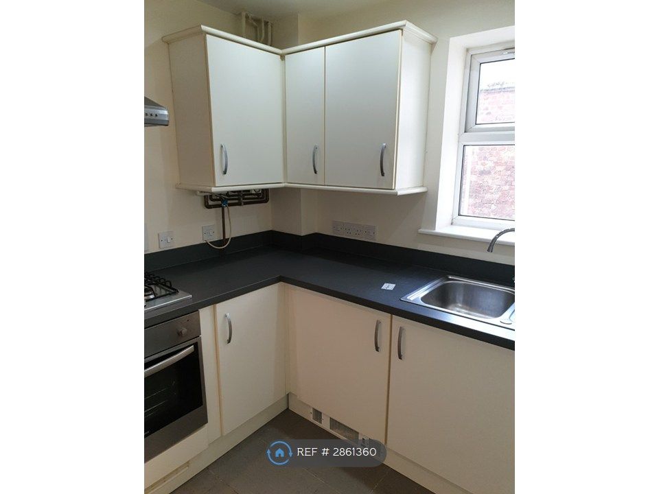 Property photo 2 of 5