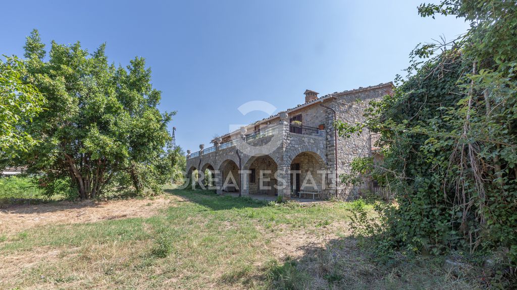 Property photo 3 of 56