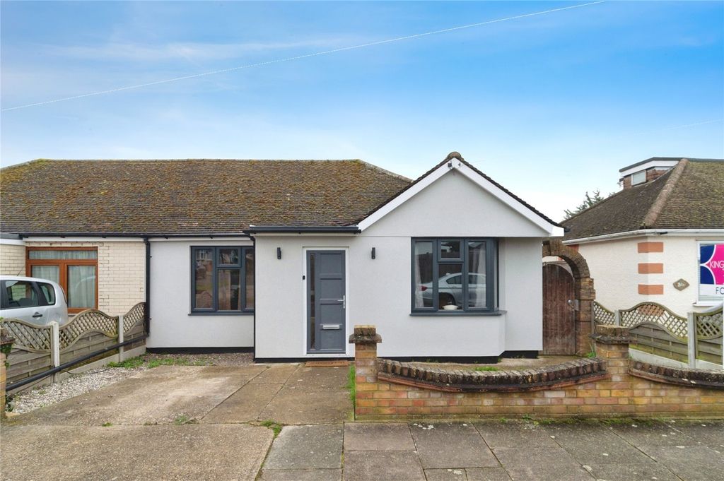 Property photo 1 of 14 Photography
