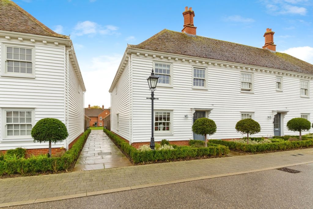 Property photo 1 of 15 Front