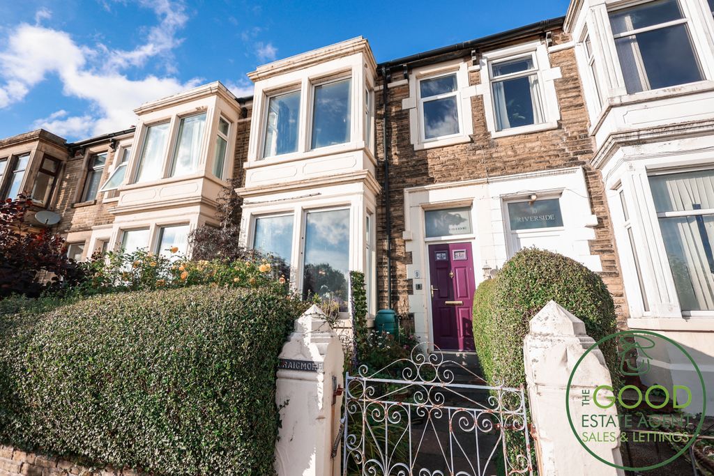 Property photo 1 of 35