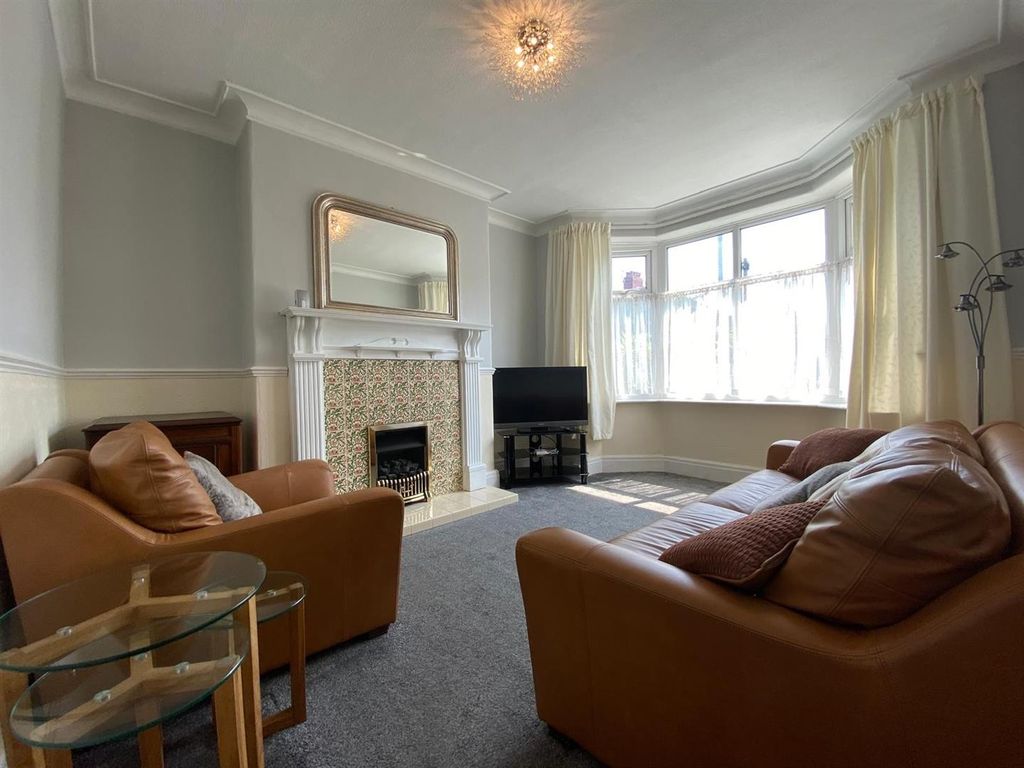 Property photo 3 of 24