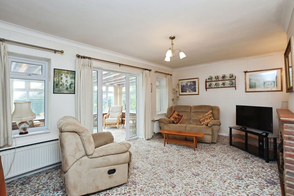 Property photo 2 of 18 Pbox-Img.Jpg