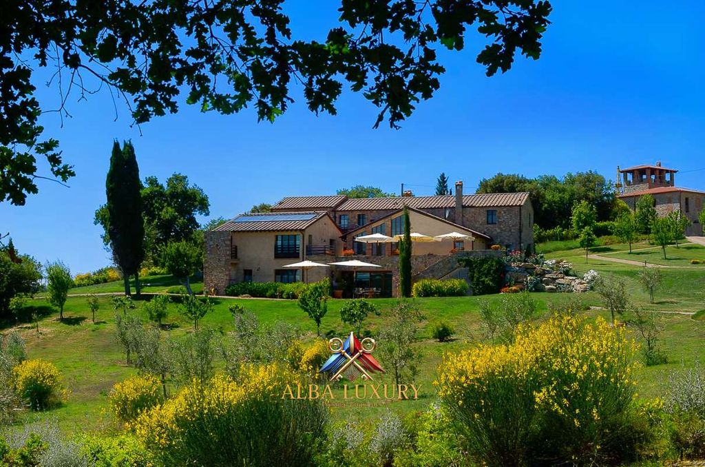 Property photo 1 of 33