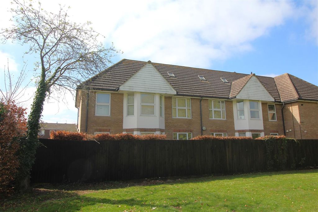Property photo 1 of 13 Rear 1 .Jpg