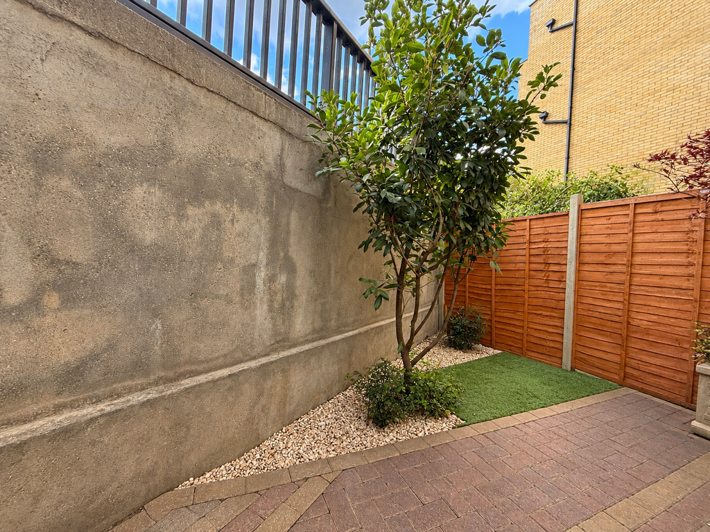 Property photo 3 of 4