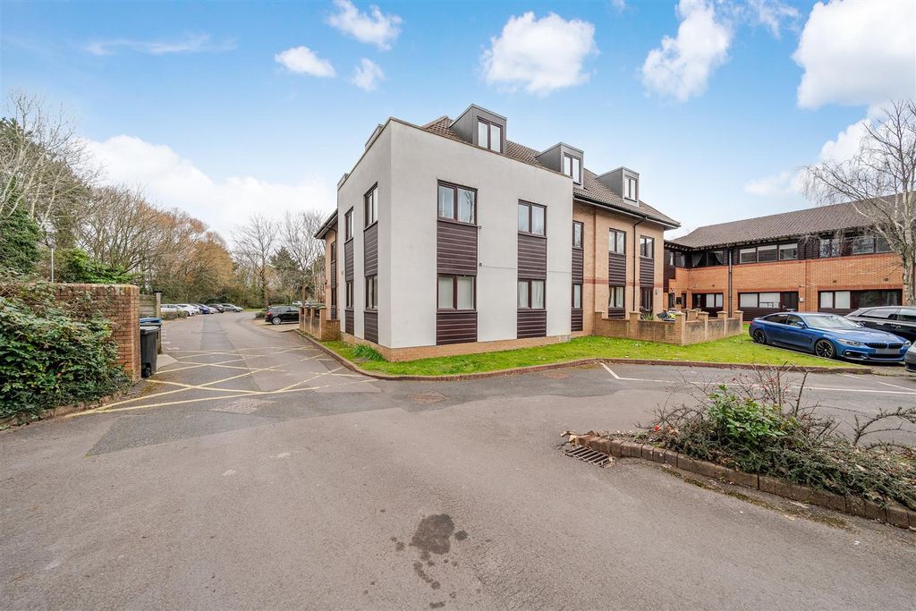 Property photo 1 of 10 Dw-Tvla550Ww-Fipelrwuq.Jpg