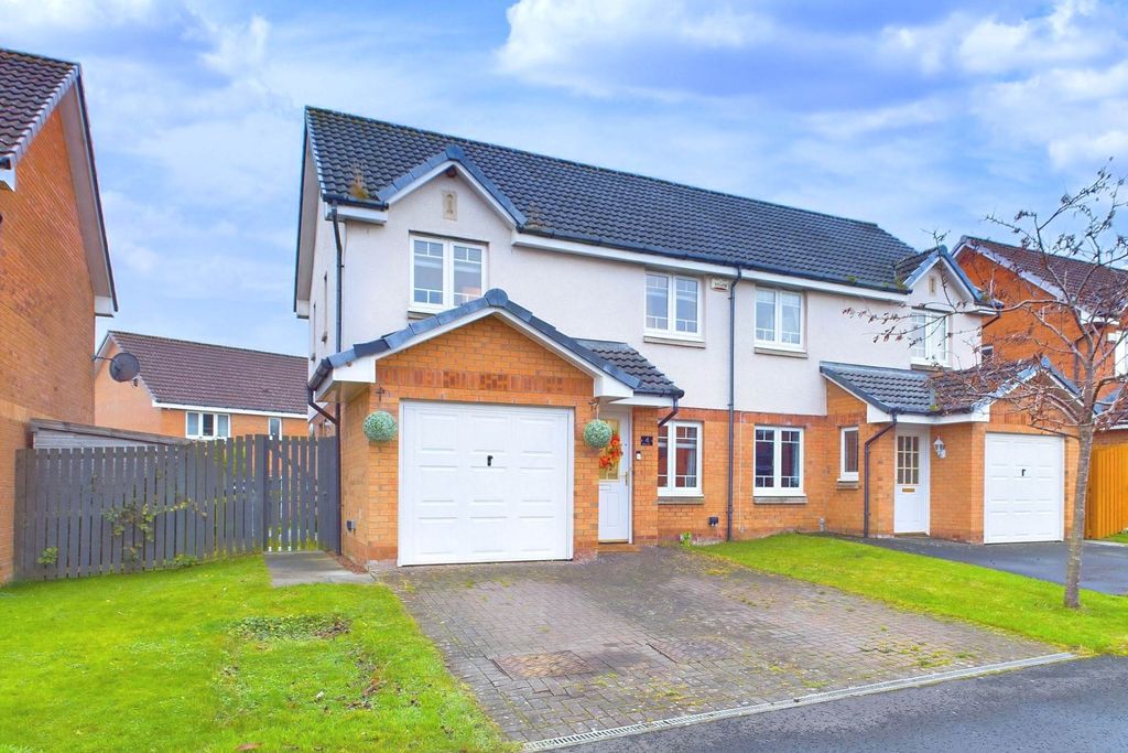 Property photo 1 of 26
