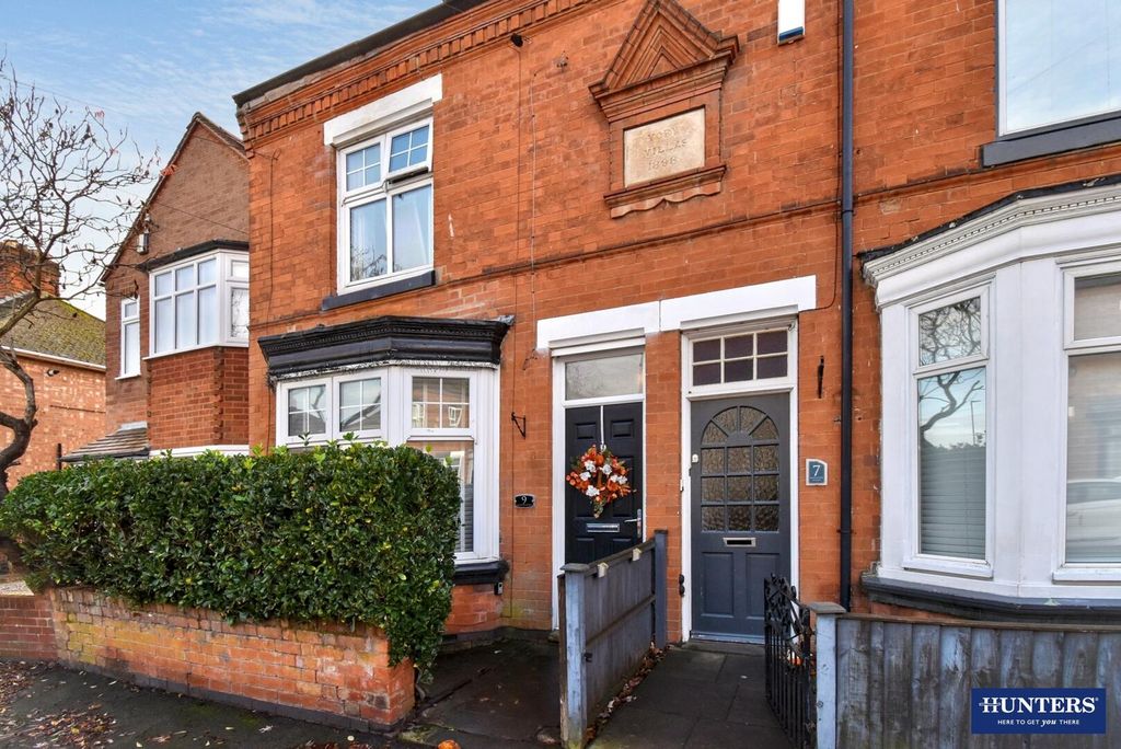 Property photo 1 of 22 Front (Exterior)