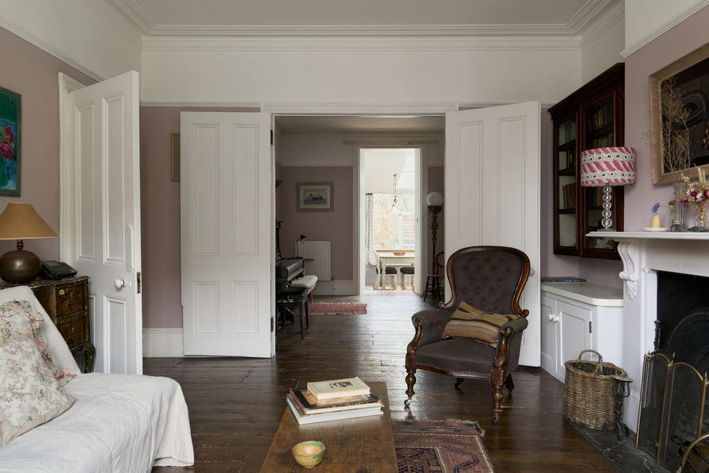 Property photo 1 of 40