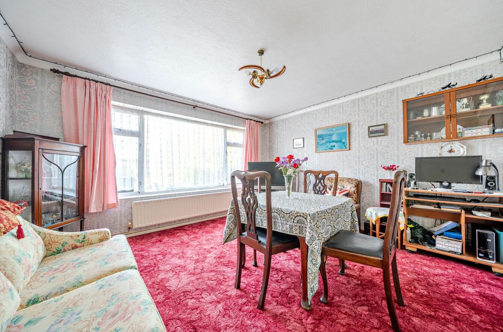 Property photo 3 of 11 1523505-3-6Ab5494...